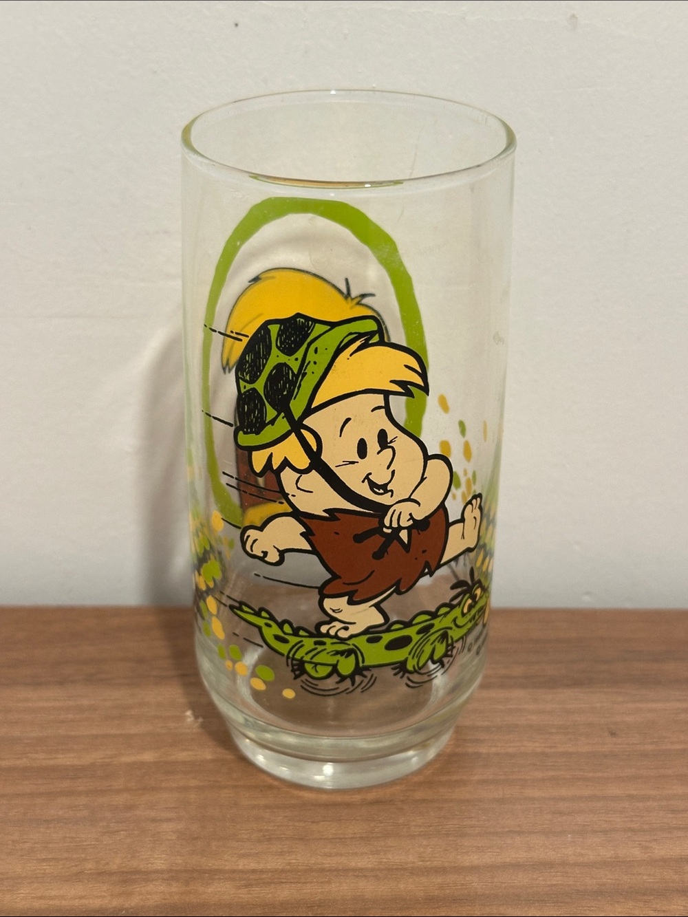 Pizza Hut vintage 1986 the Flintstone  kids Cartoon Glass Tumbler - Home Art
